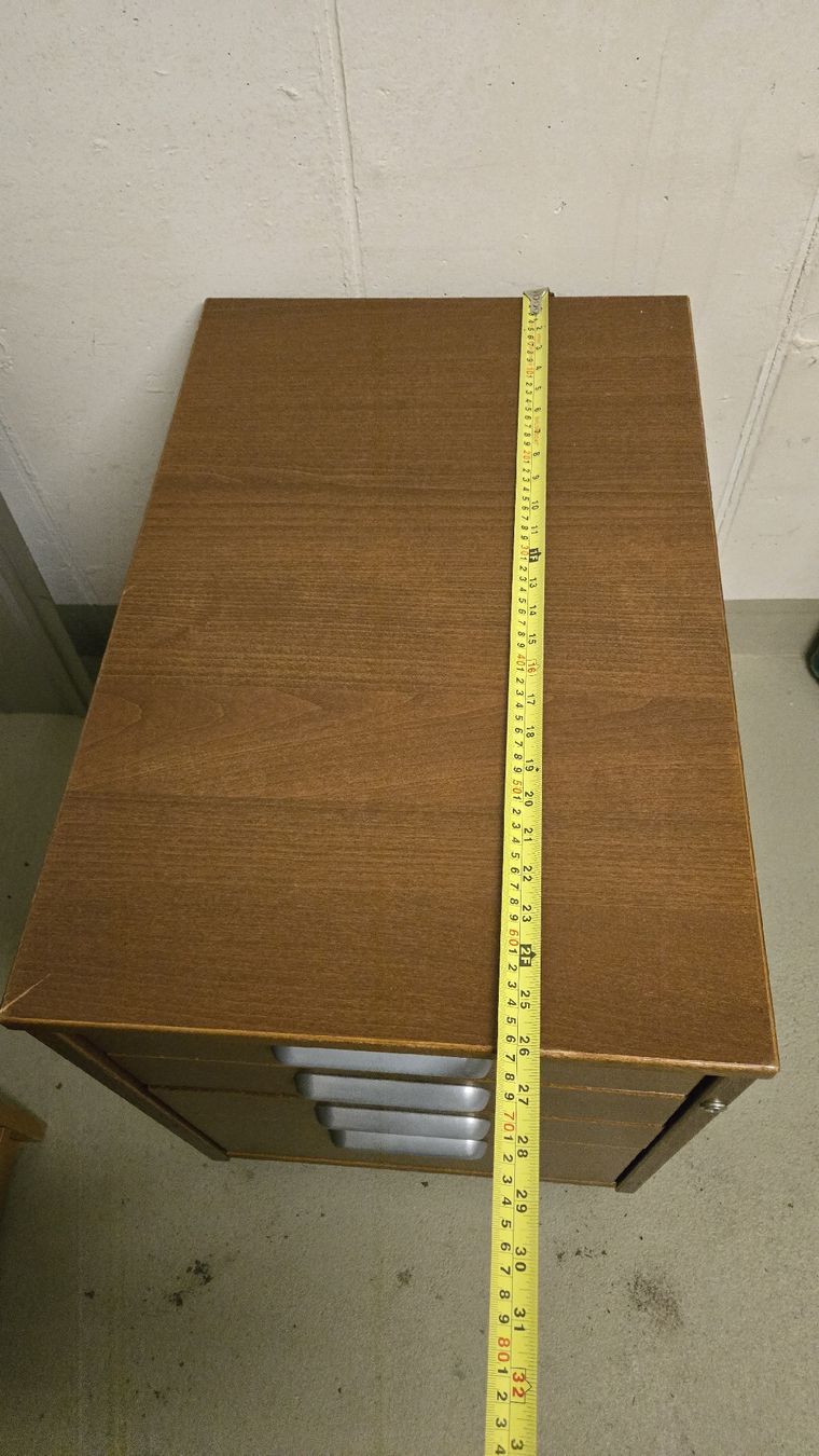 Scrivanie: Schubladen Container – Usato da Pfäffikon SZ venduto da nic_fdw5 2