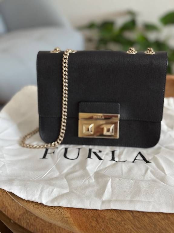 Borse da donna: Furla Tasche Leder – Usato da Günsberg venduto da Paulaeichler 1