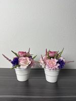 Blumen -Dekoration in Topf