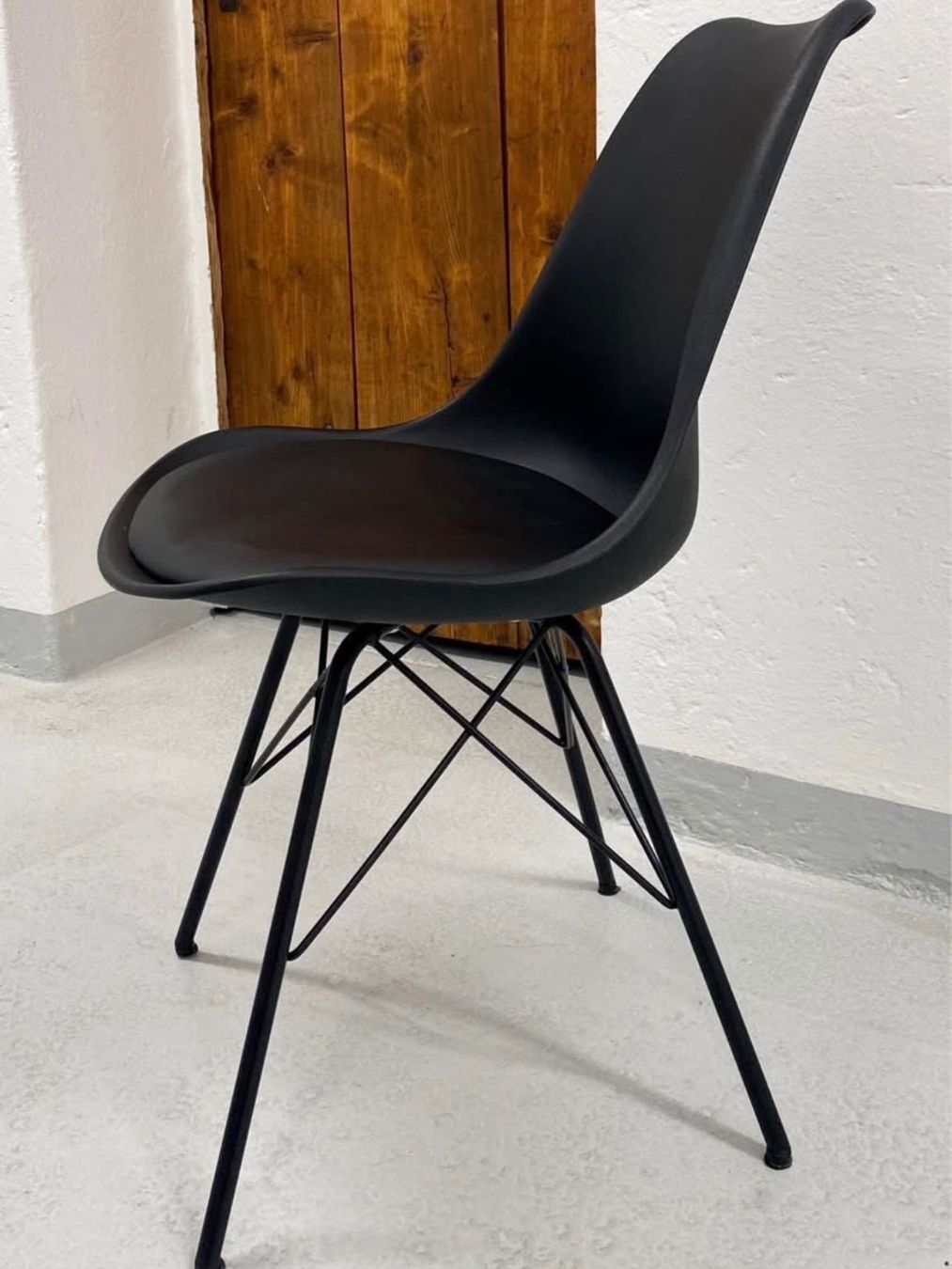 Sedie: Komfortabler moderner Stuhl – Usato da Bern venduto da QualitySecondHand 1