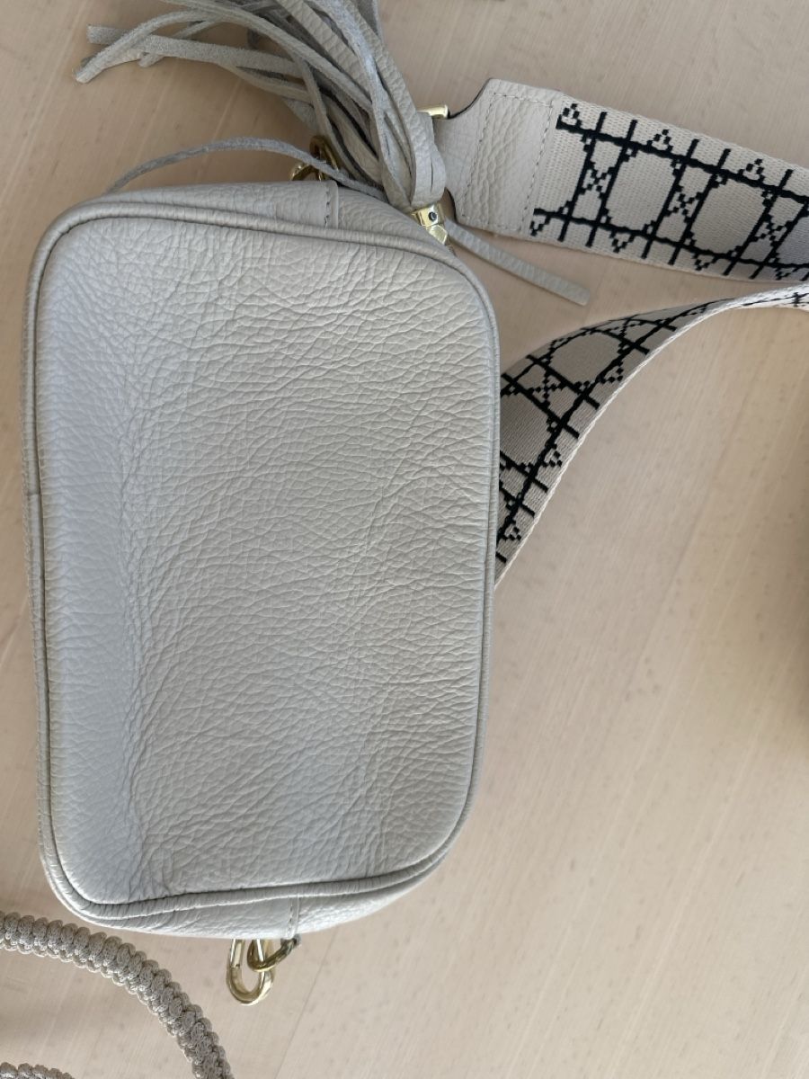 Taschen für Damen: Tasche – Gebraucht aus Brugg AG von Pesto05 1