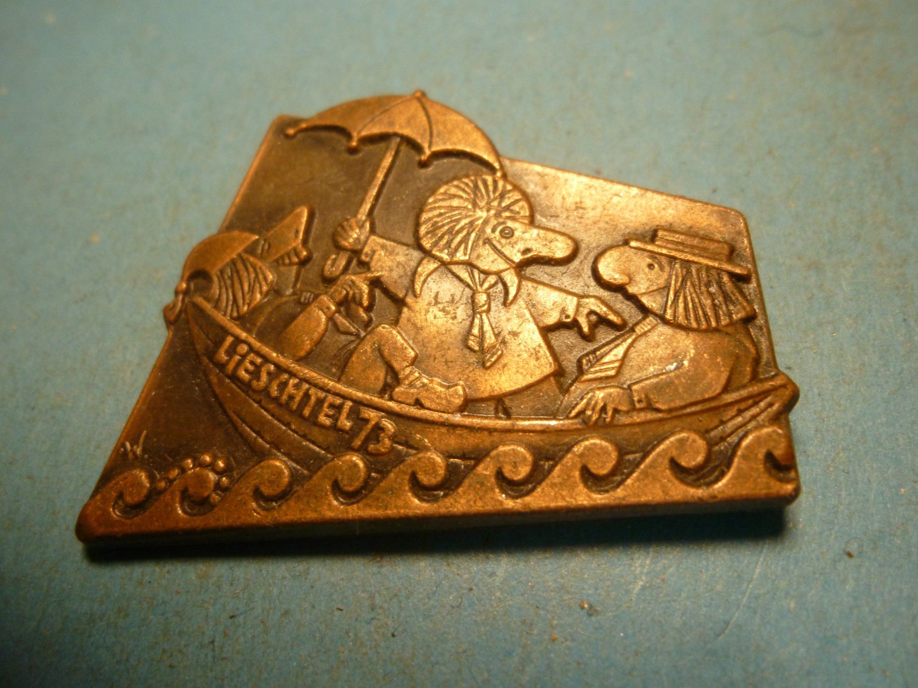 Placchette & Badge: LIESTEL 1973 BRONZE – Usato da Ried (Muotathal) venduto da Mandarin02