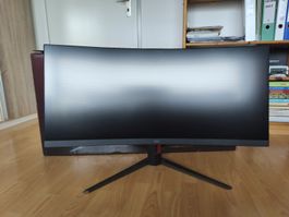 34 Zoll AOC Curved Gaming Monitor