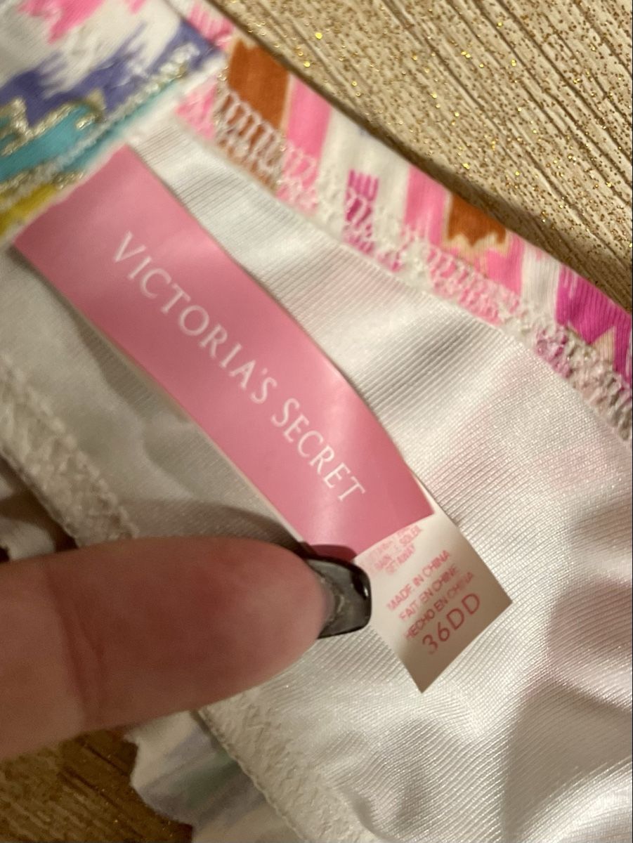 Victoria's Secret Costumi da bagno & Bikini: Victoria's Secret Bikini-Top, Grösse 36DD – Nuovo (secondo la descrizione) da Meikirch venduto da Hilfe_Waisentiere 4
