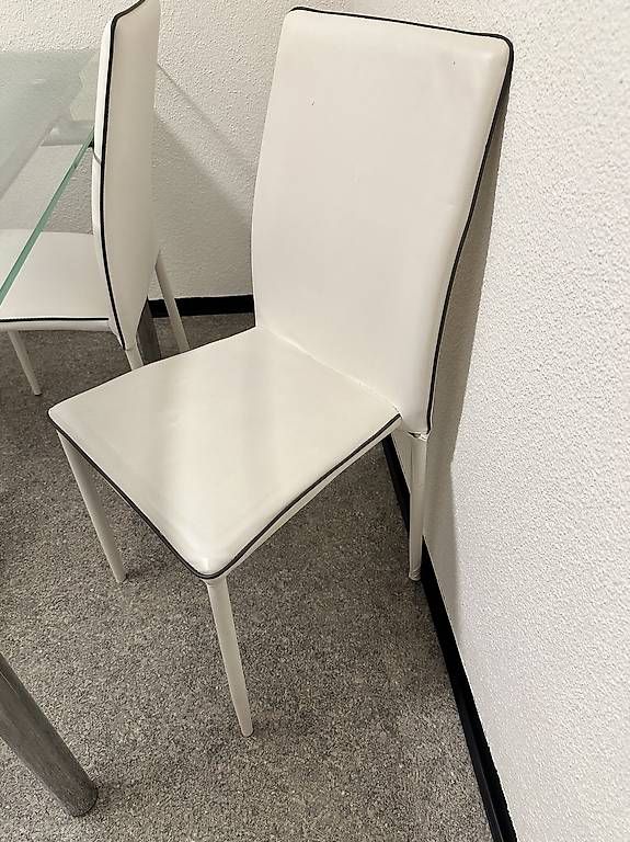 Set di tavolo e panche: Esstisch + 4 Stühle – Usato da Glattfelden venduto da rub_q7ml 1