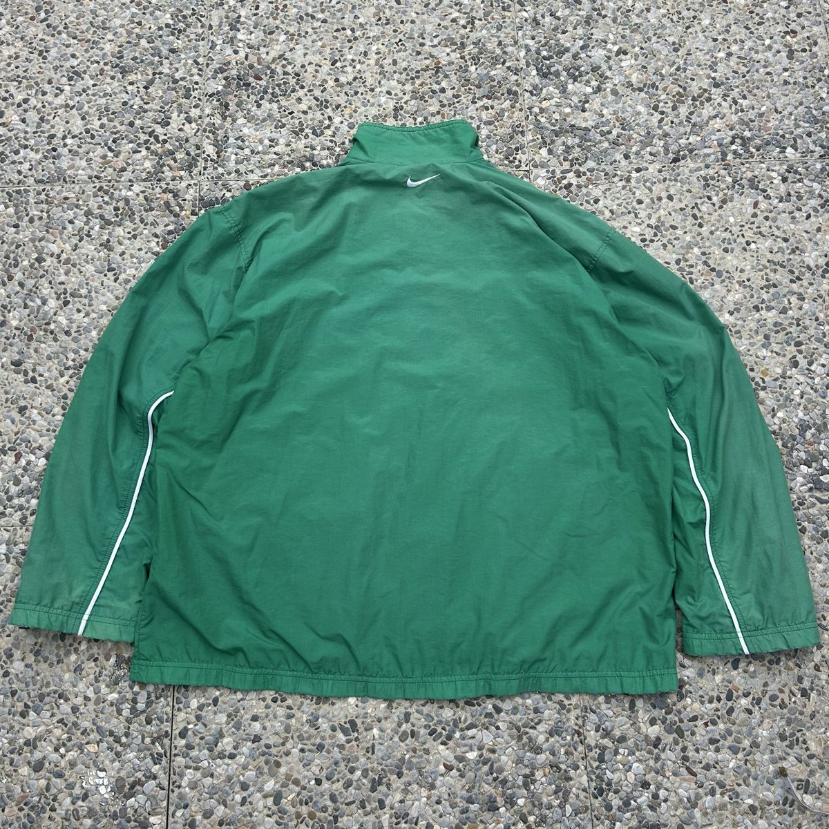 Nike Giacche: Vintage Nike Green Track Jacket – Usato da brent venduto da fukusapes 3