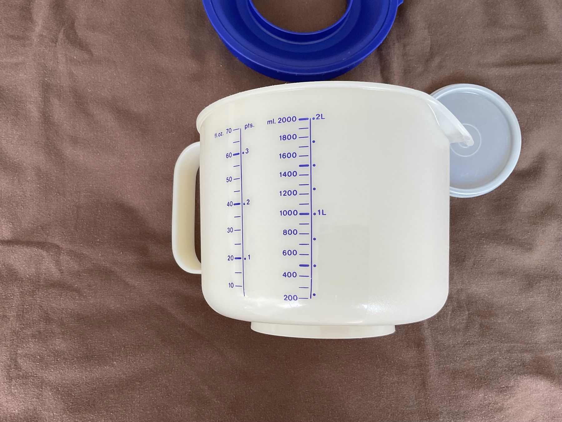 Tupperware Contenitori & Simili: Messbehälter, Rühr- Mixbecher, Tupperware, 2 Liter, 3-teilig – Usato da Regensdorf venduto da Polo101 3
