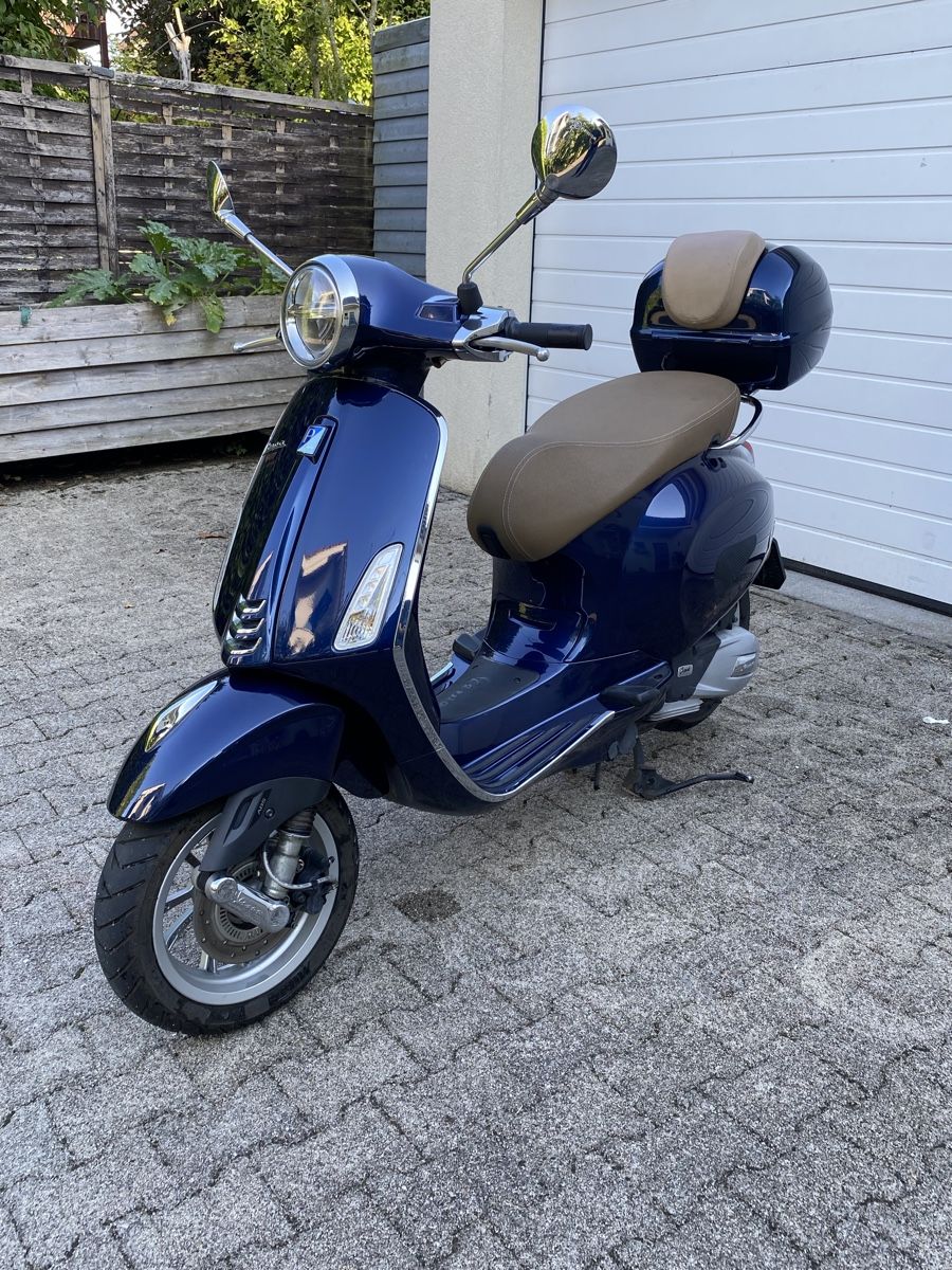 Vespa Scooter: Vespa Primavera 125, Top Zustand – Usato da Unterentfelden venduto da oeschi5035 2