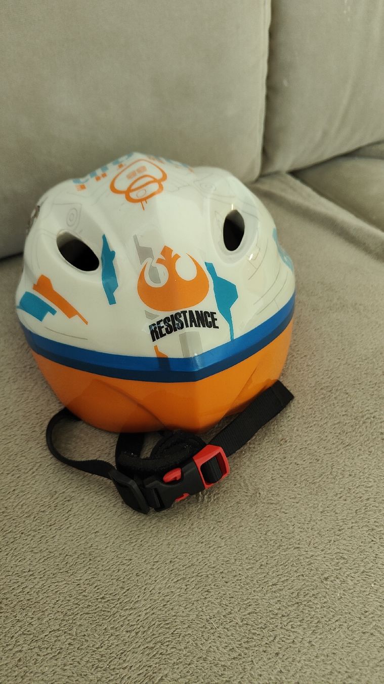 Caschi: Kinderhelm Velohelm Kask Star Wars Droid Grösse M – Usato da Mellingen venduto da Moss28 3