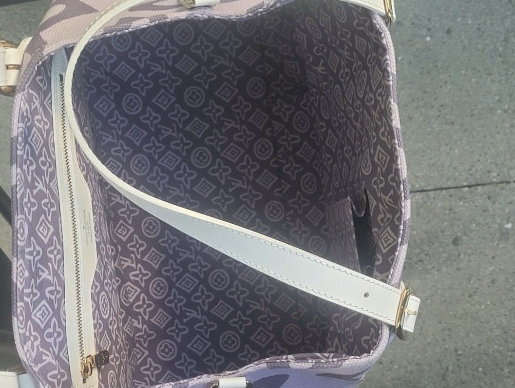Louis Vuitton Borse da donna: Louis Vuitton Purple Monogram Tahitienne Cabas – Nuovo (secondo la descrizione) da Murten venduto da Lvfan4ever44 5