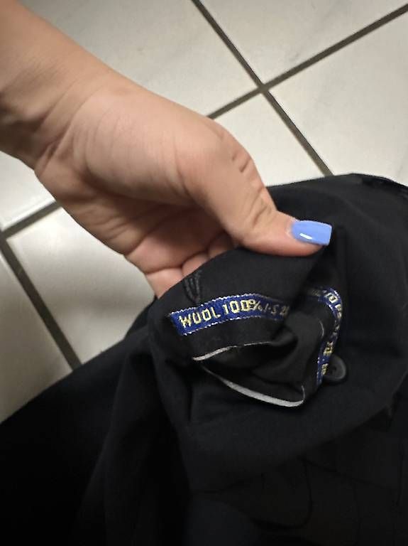 Hugo Boss Completi: Boss Jacket mit Baumwolle Hose – Usato da Hüntwangen venduto da lea_p25k 4