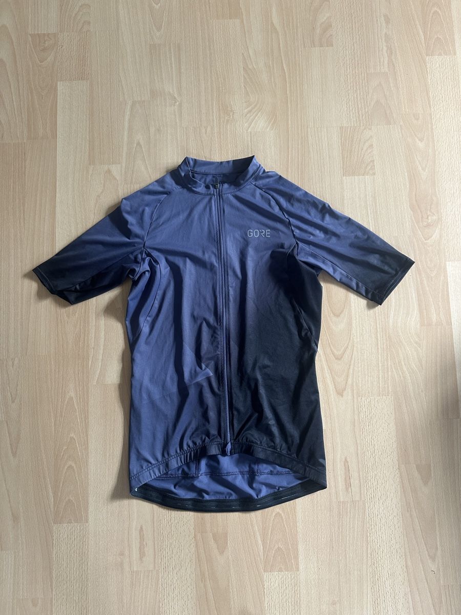 Canottiere & Pantaloni: Gore Wear Trikot Gr. M – Usato da Luzern venduto da Stefr