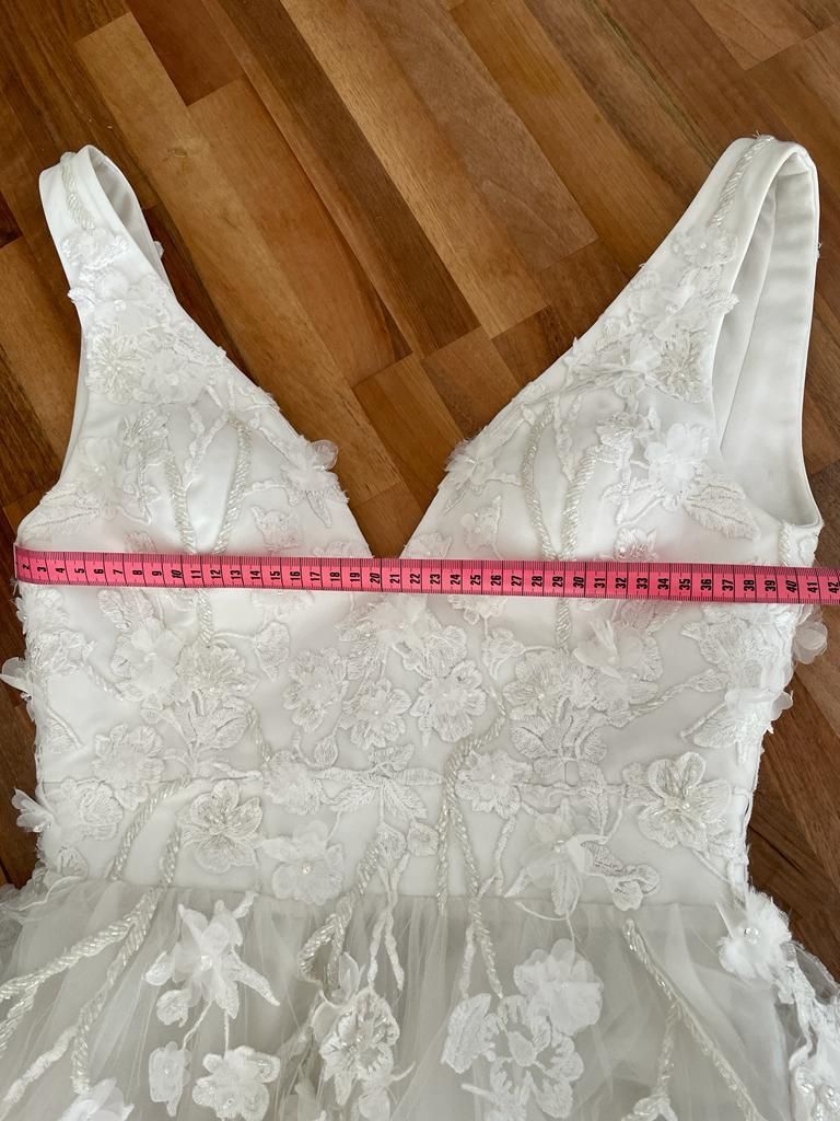 Vestiti: Schönes handarbeite Braut Kleid – Usato da Wettingen venduto da epe_9vbf 5