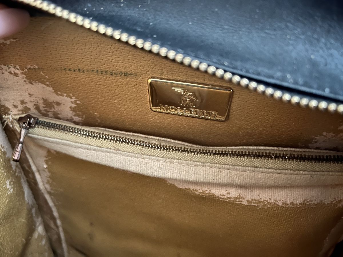 Maison Mollerus Taschen für Damen: Maison Mollerus / Schultertasche, schwarz – Gebraucht aus Arbon von cedb 4
