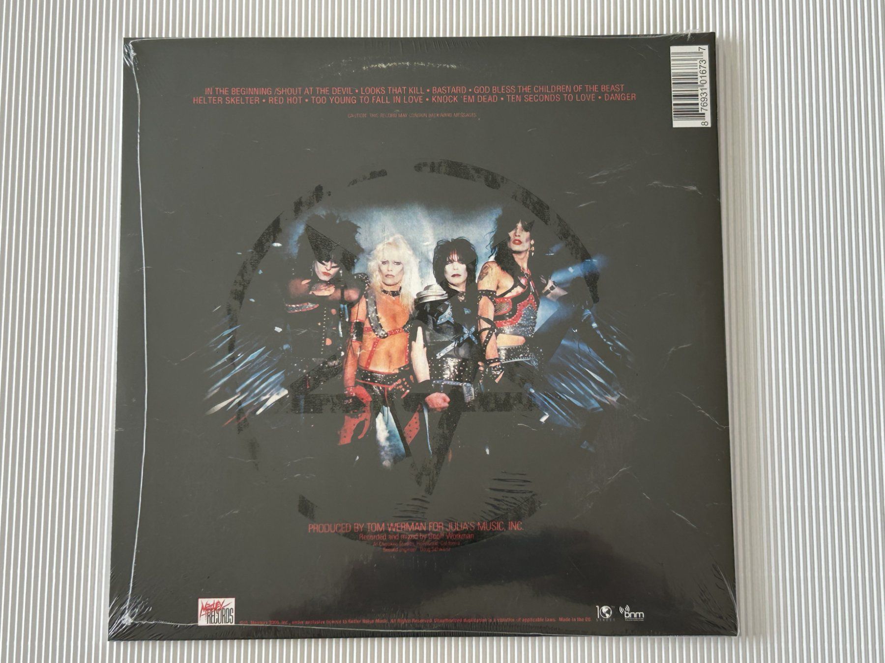 Dischi in vinile: Mötley Crüe – Shout At The Devil – Nuovo e nell'imballaggio originale da Untersiggenthal venduto da ZuMike 1