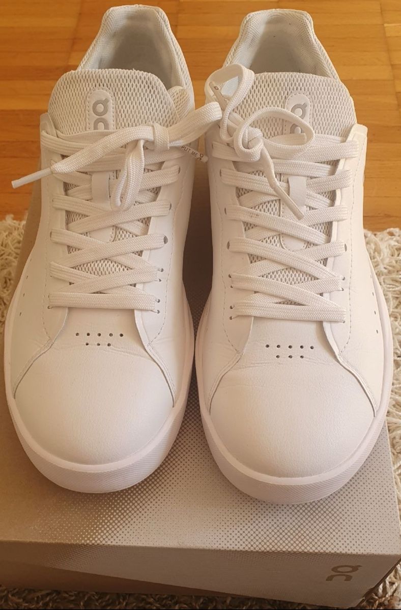 On Chaussures hommes: On schuhe G 40 – D'occasion à Maienfeld par tobeyl2020 2