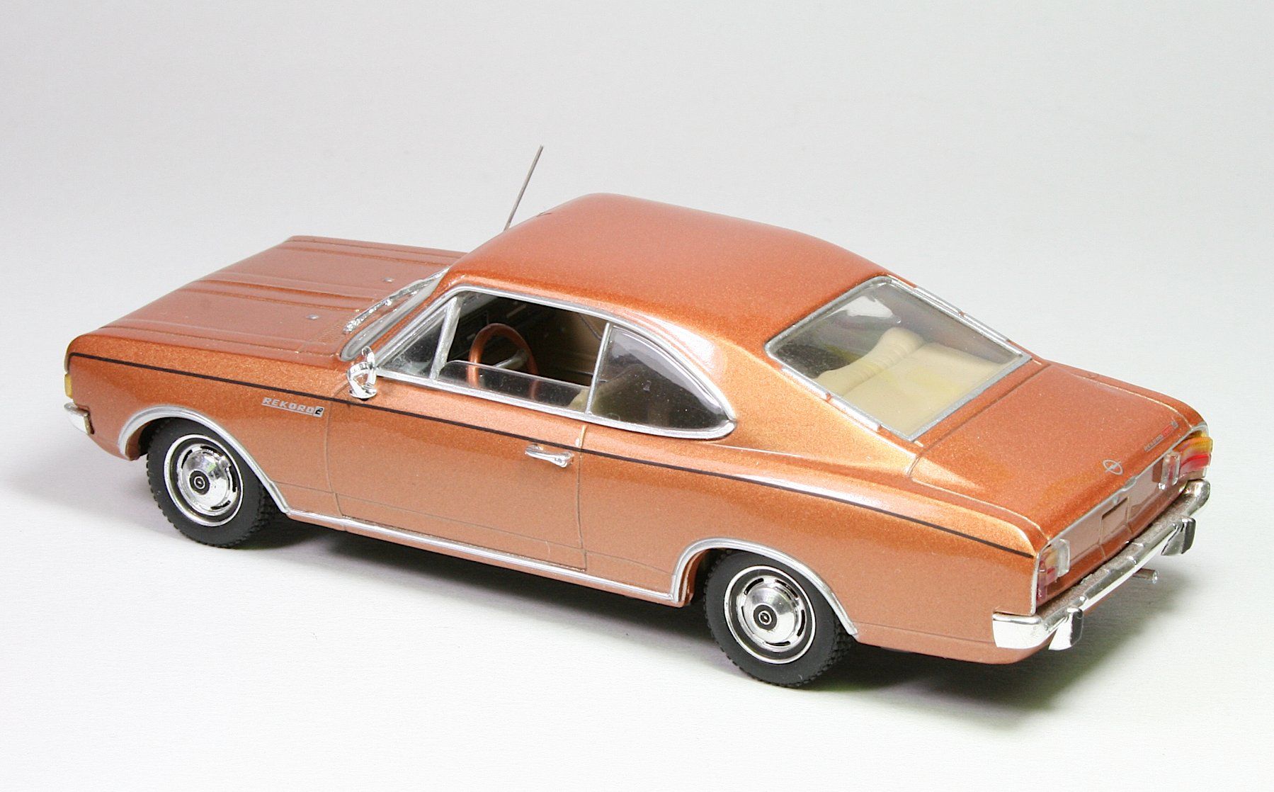 Minichamps Modellautos: Minichamps Opel Rekord C – Gebraucht aus Elsau von Peekay8 1