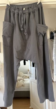 SWEAT-PANTALONS EN COTON! M NOUVEAUTÉ 2026/27