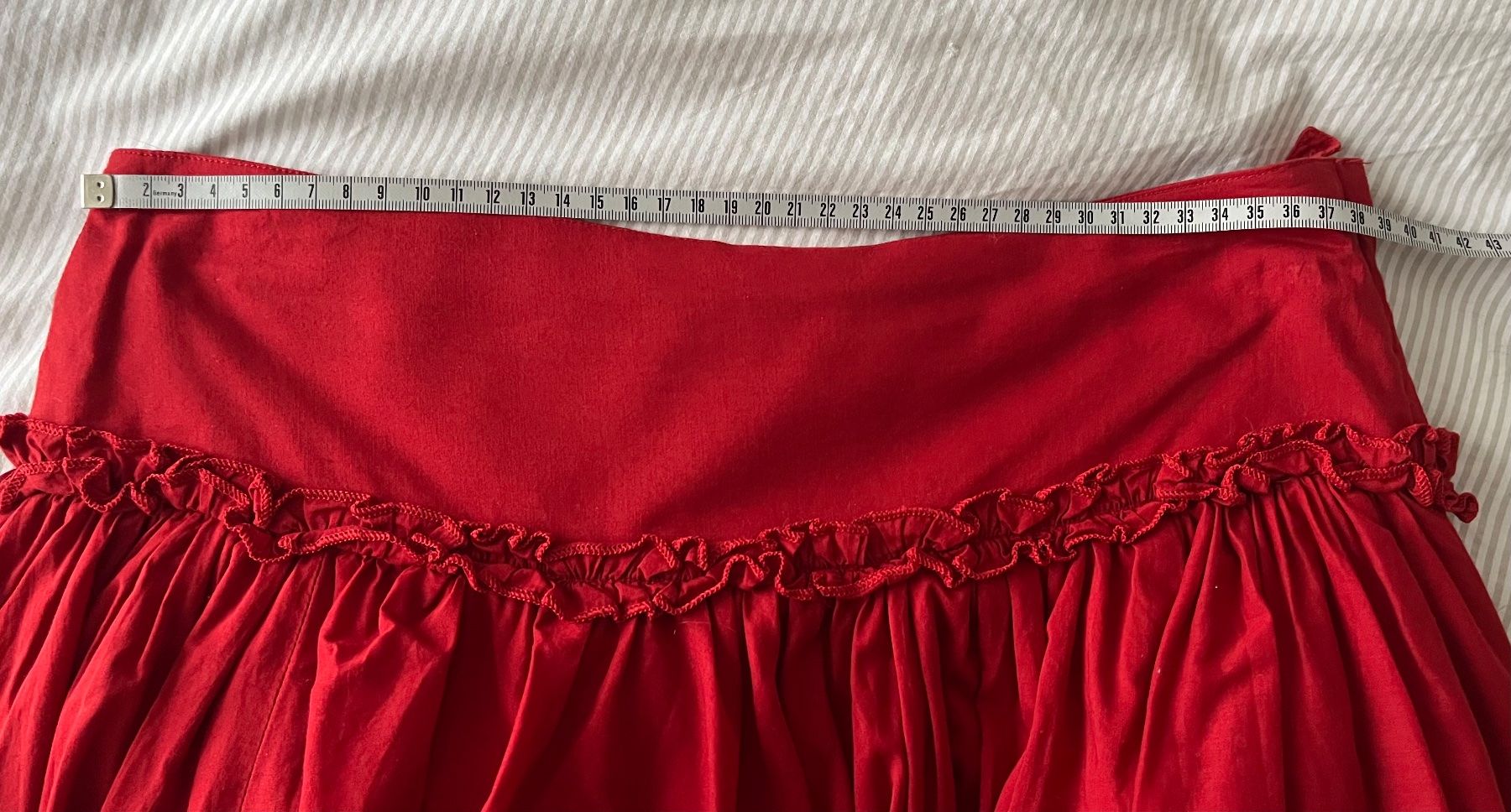 H&M Gonne: Gonna con tulle rossa o nera – Usato da Breganzona venduto da mas_tv72 8
