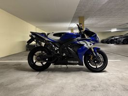 Yamaha R1 Jg 2004 Rn12 ab Platz