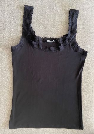Top noir bretelles dentelle H&M BASIC 100% coton t.L