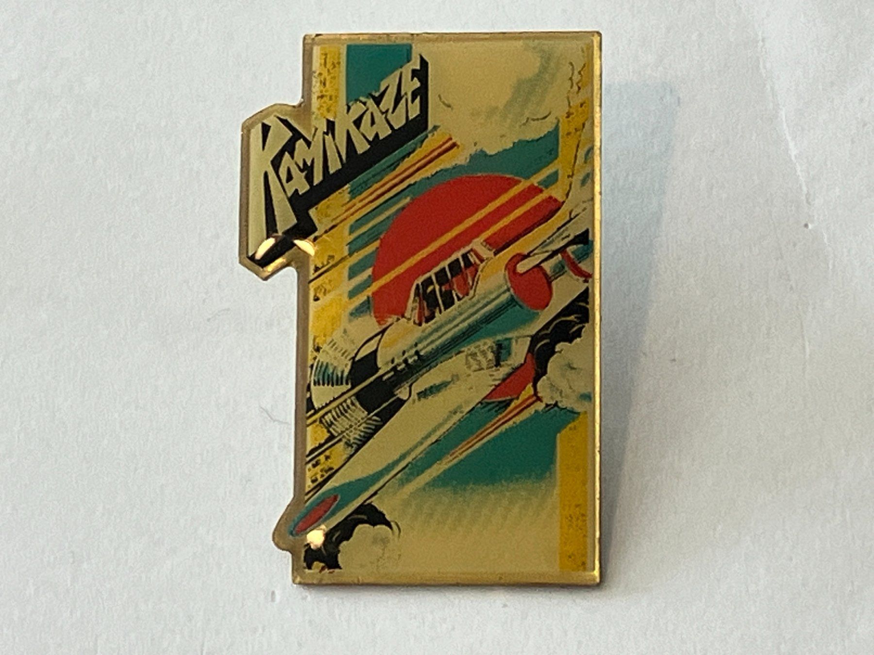 Plaketten & Abzeichen: 1 Pin Kamikaze – Gebraucht aus Basel von djwwpp