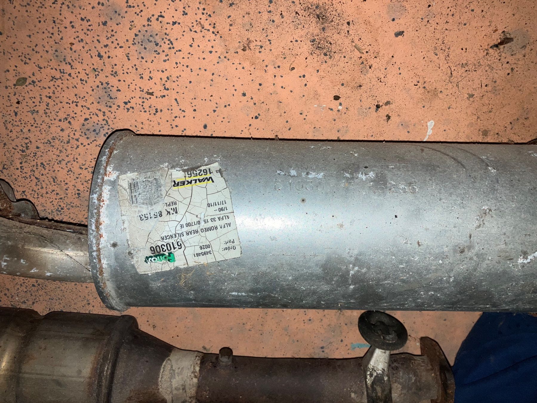 Alfa Romeo Auspuffanlagen: Alfa romeo 33 Katalysator + Orginaler Endschalldämper – Gebraucht aus Reigoldswil von GNVeluxboost 2