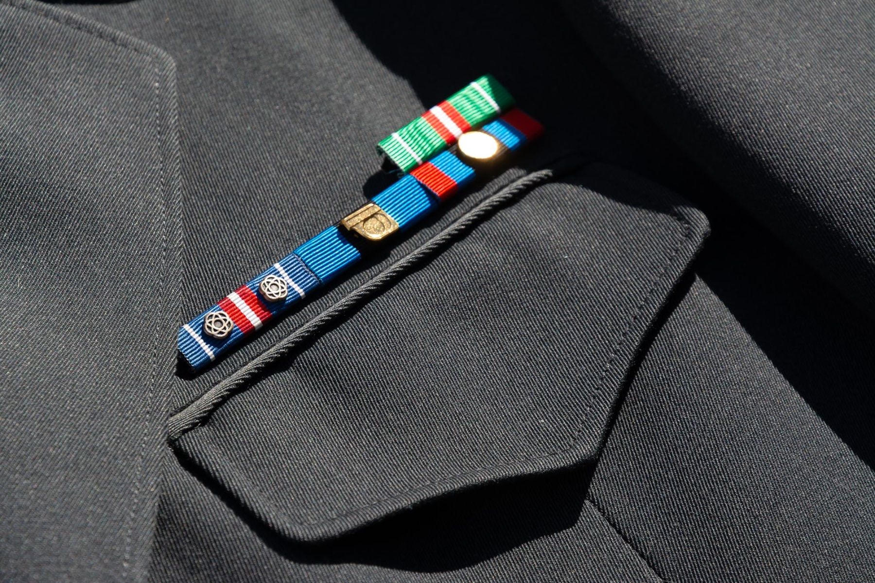 Schweizer Armee Uniformi: Original Schweizer Armee Offiziersuniform – Nuovo (secondo la descrizione) da Oberarth venduto da ckleiner01 7