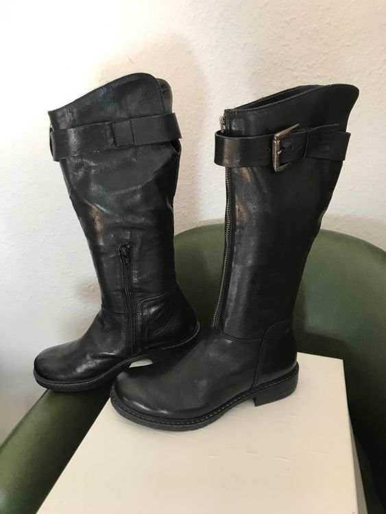 manas bottes