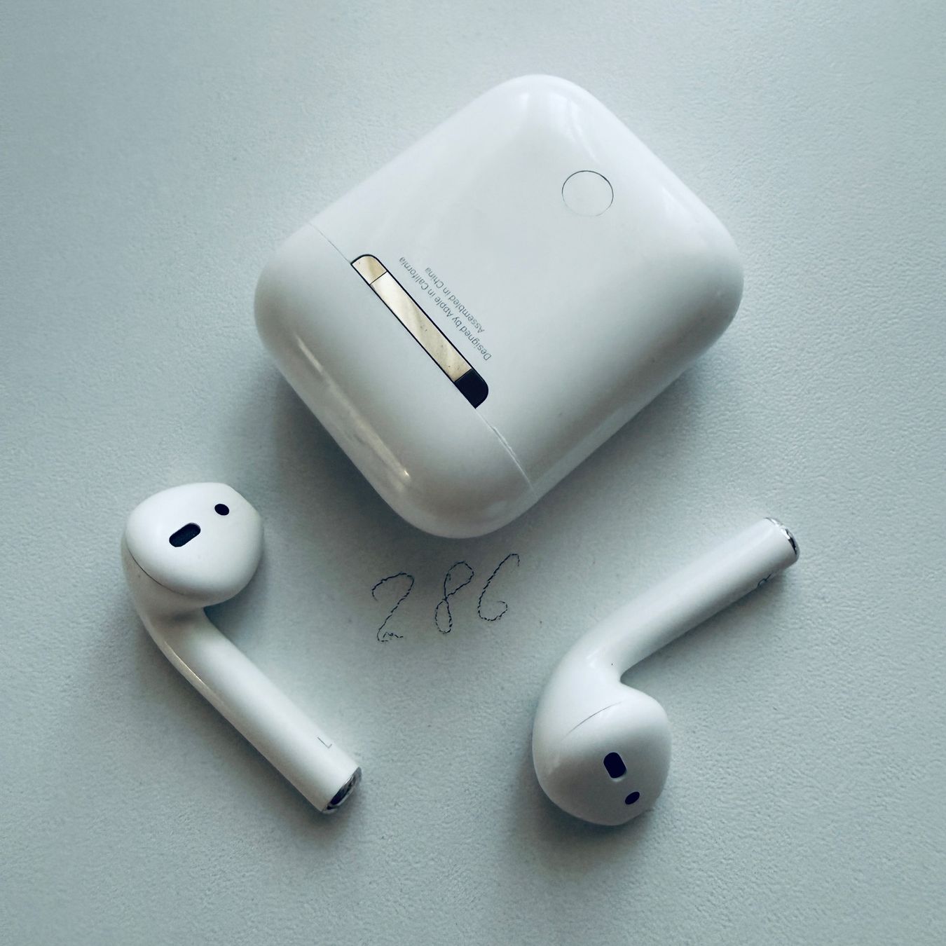 Apple Cuffie: Original Apple AirPods 2 Gen. Wireless Kopfhörer & Case – Usato da Basel venduto da MY.AIRPODS.SHOP 7