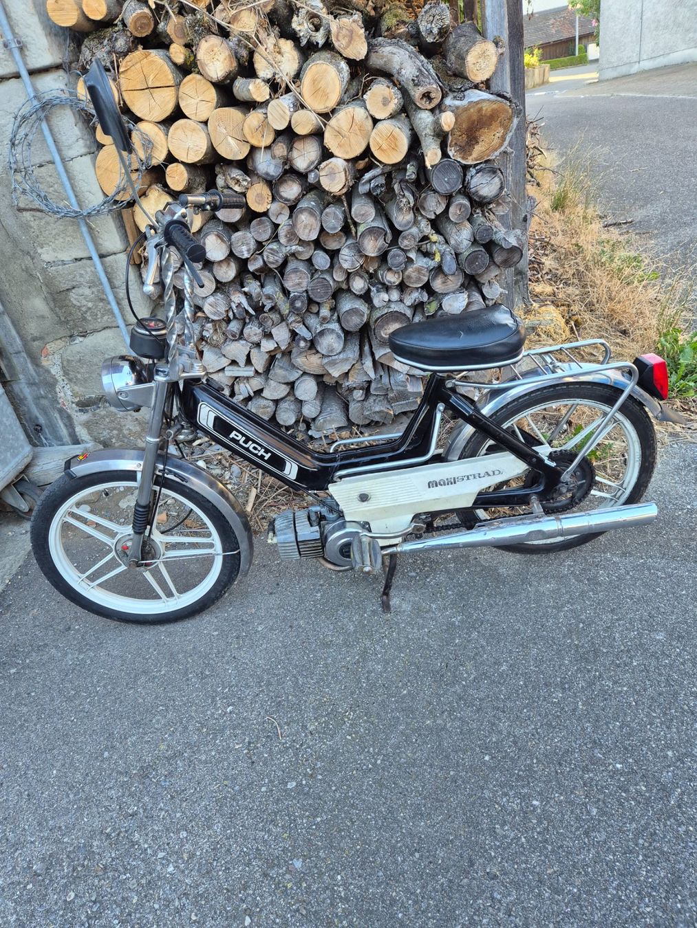 Puch Mofas: PUCH Maxi-N mit Ausweis Originallack – Gebraucht aus Mauren von taros66