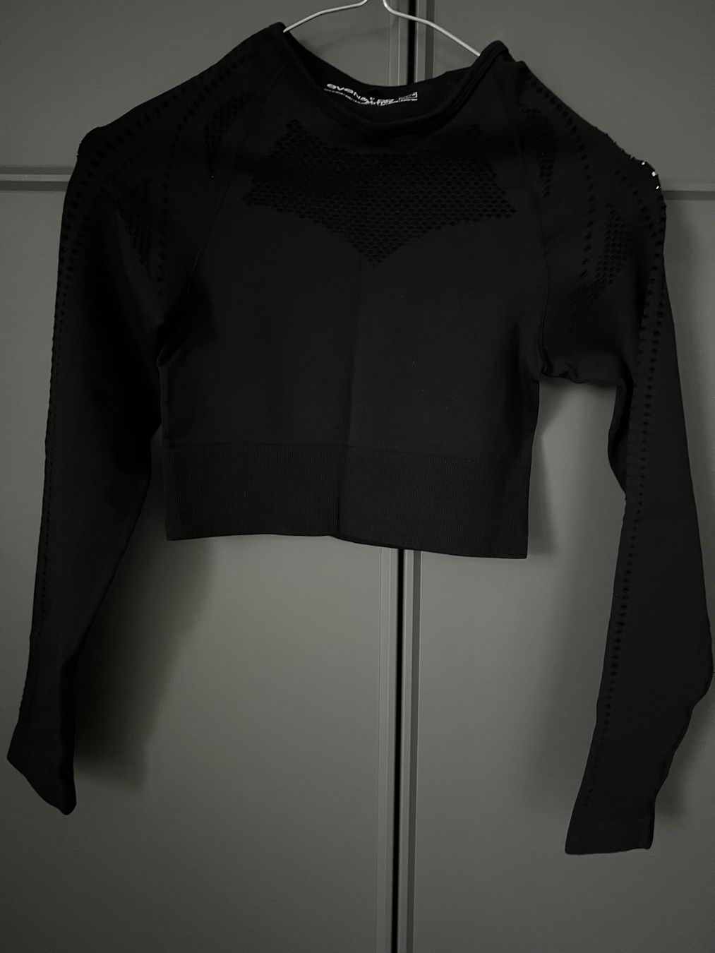 T-shirt: Even&Odd active shirt – Usato da Tannay venduto da closet 1
