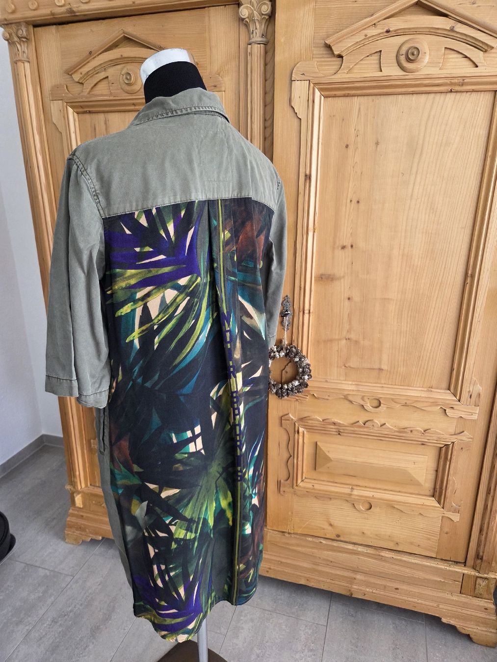 Vestiti: schönes Kleid, Catnoir – Nuovo (secondo la descrizione) da Wiesendangen venduto da Sinhuk 2