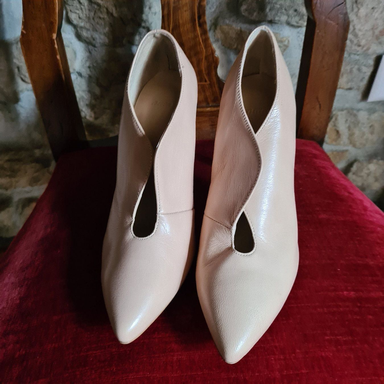 Scarpe da donna: Chaussure en cuir Neu Bata – Nuovo (secondo la descrizione) da Fribourg venduto da mal_8zjh 1