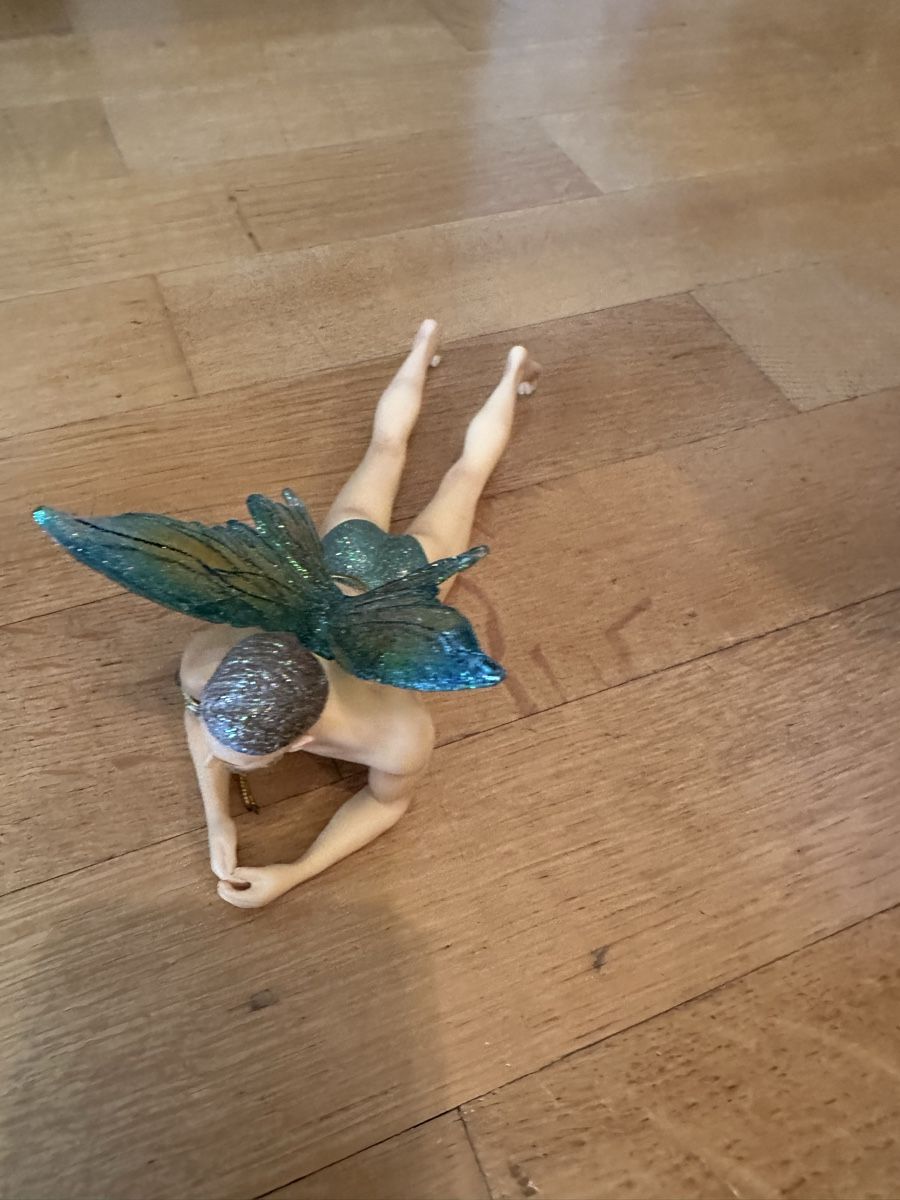 Statuette: Sexy elf  – Usato da Bern venduto da womiman 2