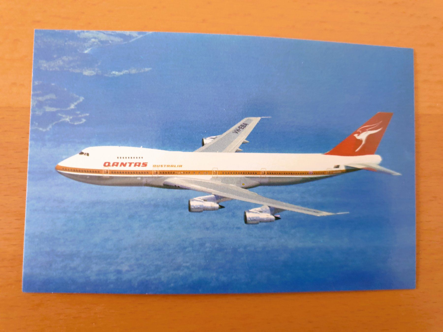Cartoline postali: ALTE ANSICHTSKARTE - FLUGZEUG 747 B - QANTAS AIRWAYS – Nuovo (secondo la descrizione) da Brüttisellen venduto da Nighttrain