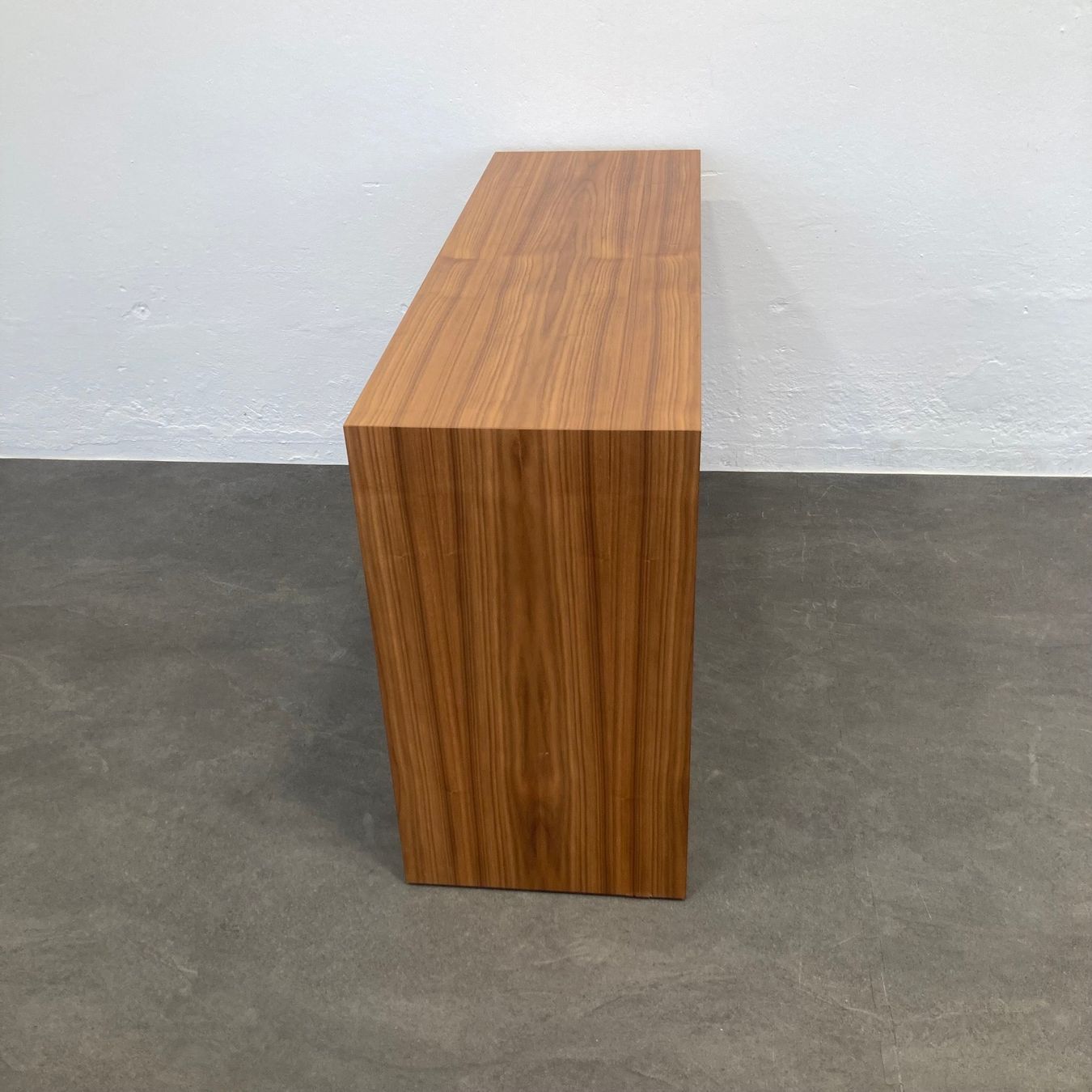Armoires: Top Design Exclusiv Sideboard 1200mm breit - Nussbaum mit – D'occasion à Schönenwerd par mcofficeshop 8