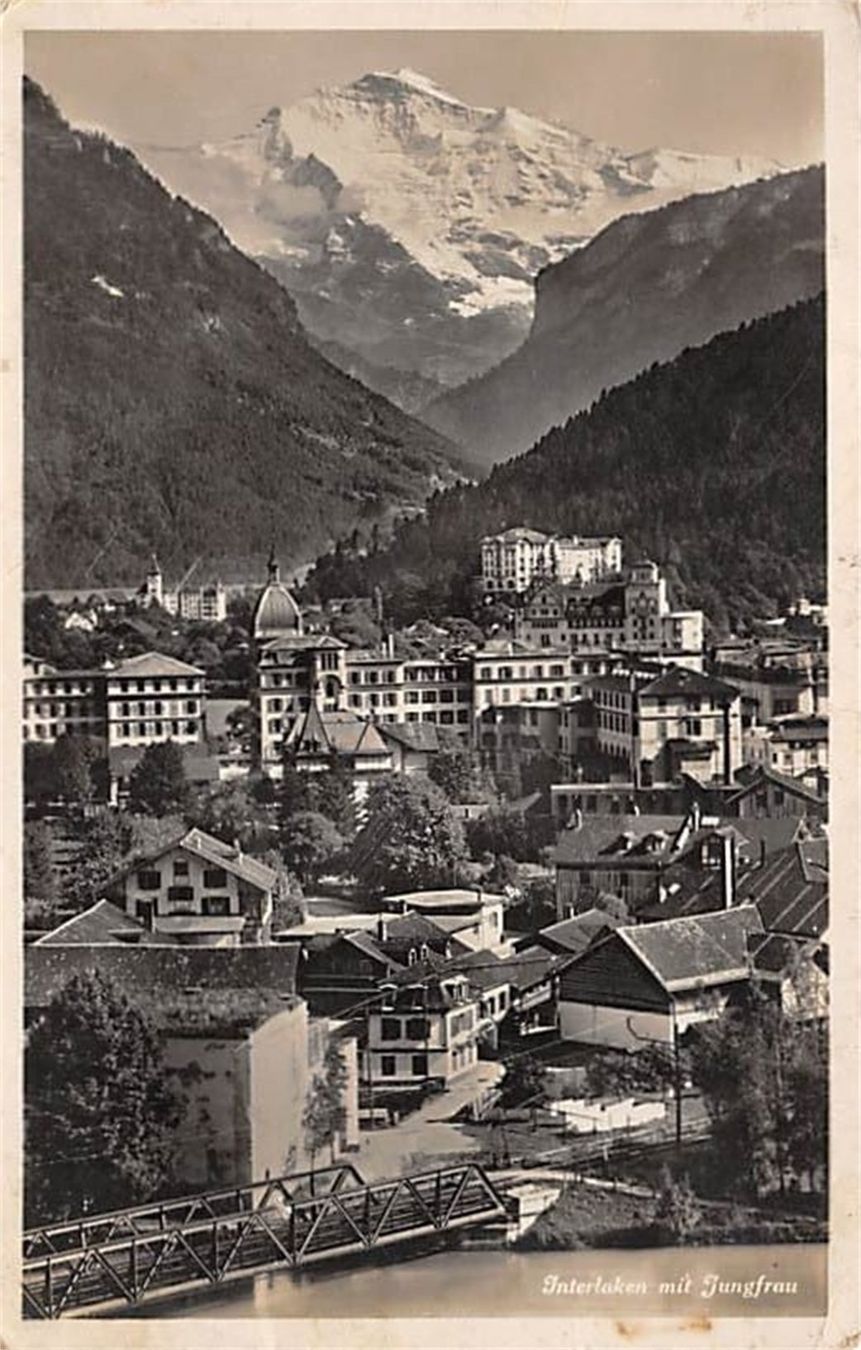 Cartes postales: Interlaken mit Jungfrau – D'occasion à Ottikon b.Kemptth. par Neptun1974