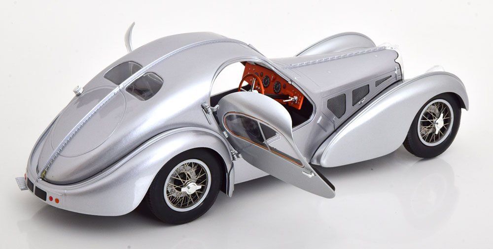Bugatti Modellini d'auto: BUGATTI TYPE 57C ATLANTIC SILBER 1:18 SOLIDO – Nuovo e nell'imballaggio originale da Suhr venduto da Moebelsiralfred 2