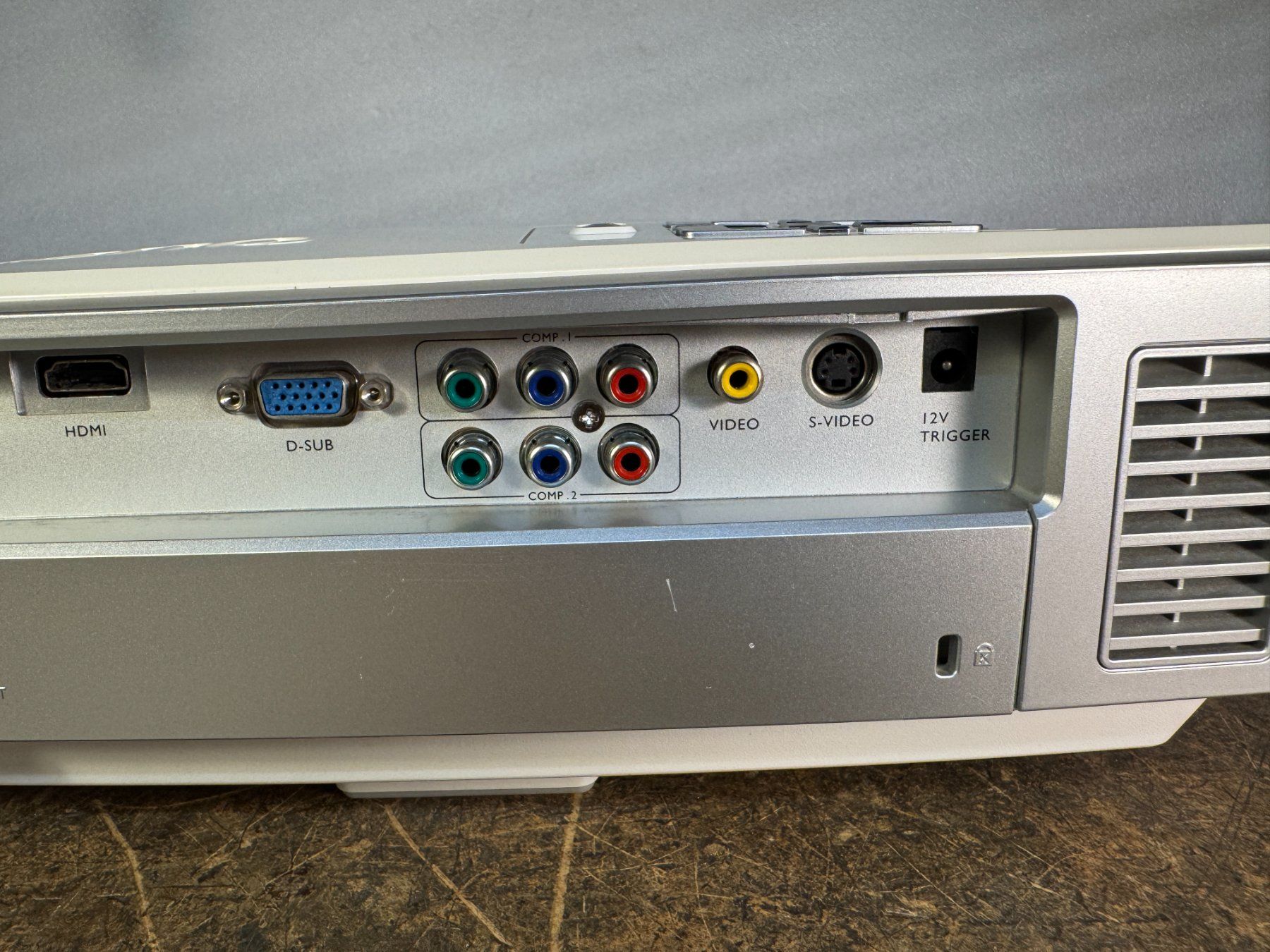BenQ Videoprojektoren: Beamer – Gebraucht aus Ins von funkflieger 8