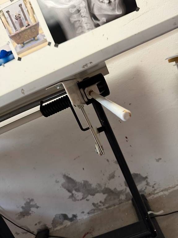 Scrivanie: TABLE À DESSIN NEOLT TECHNODUE – Usato da Perroy venduto da amr_m5zm 3