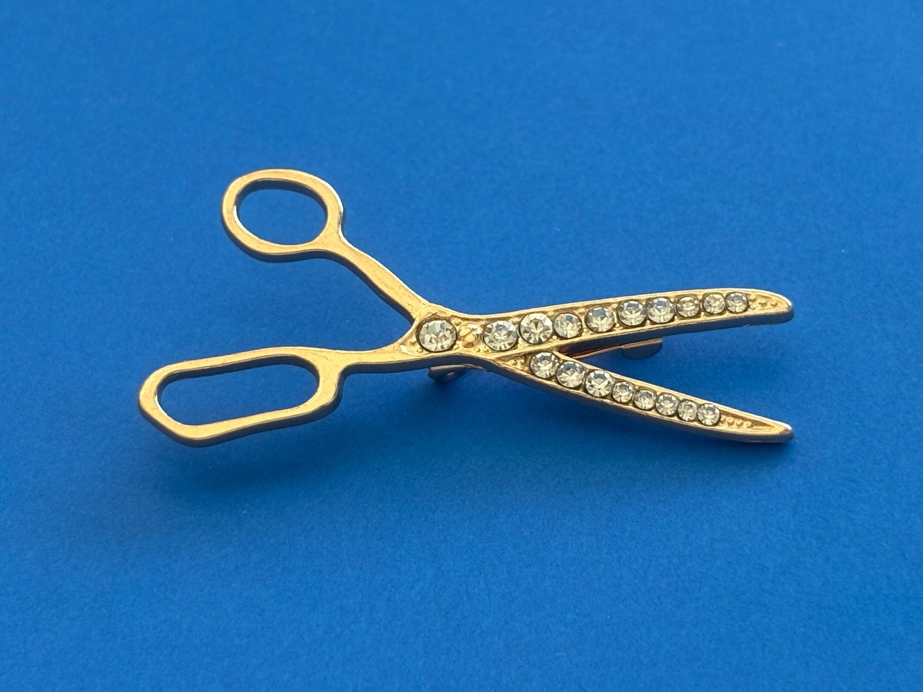 Spille & Fermagli: Luxus Elegante  Brosche mit Kunstperlen Farbe: Gold / Rosé – Nuovo (secondo la descrizione) da Biel-Bienne venduto da Roserosse13