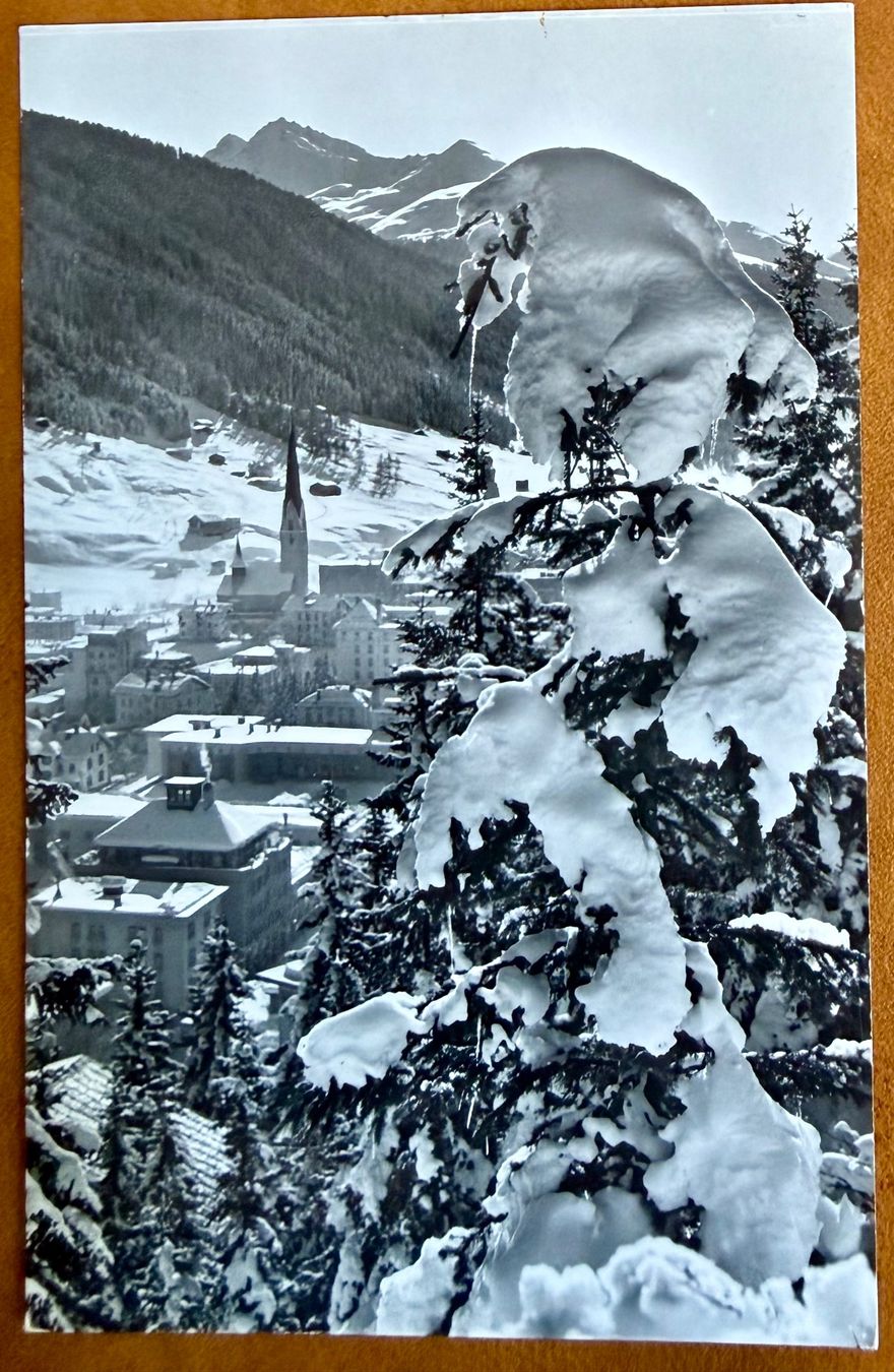 Cartoline postali: Davos - Belle vue 1965 – Usato da Lutry venduto da Ediego