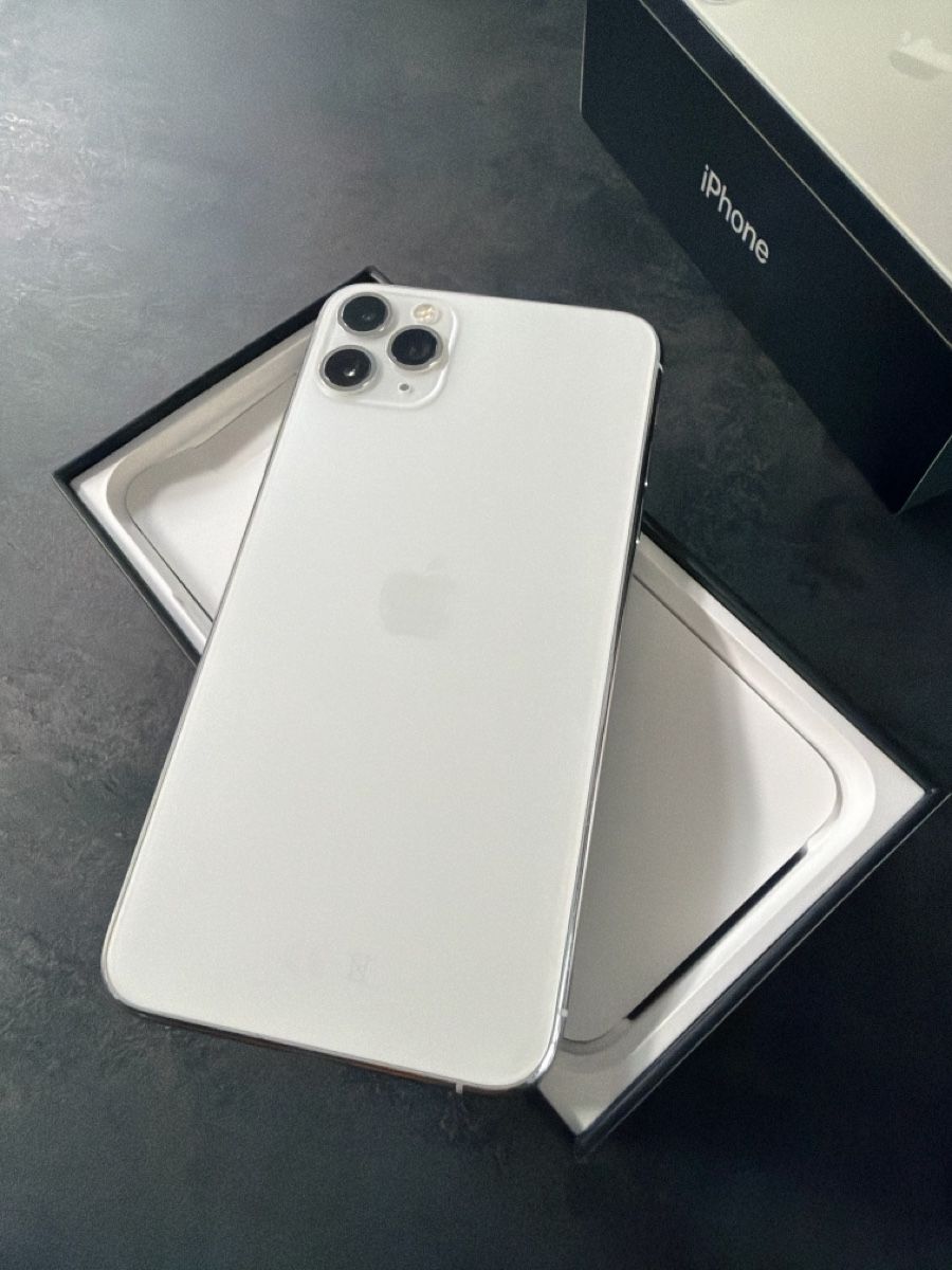 Apple Handys / Smartphones: Iphone 11 Pro Max – Gebraucht aus Wettingen von -fresch- 2