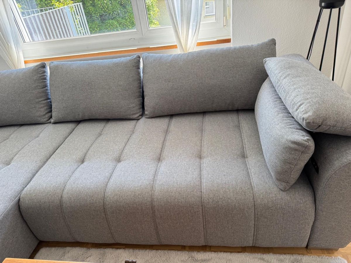 Sofas: Ecksofa grau 304x218 cm – D'occasion à Bronschhofen par evan.mastrangelo 2