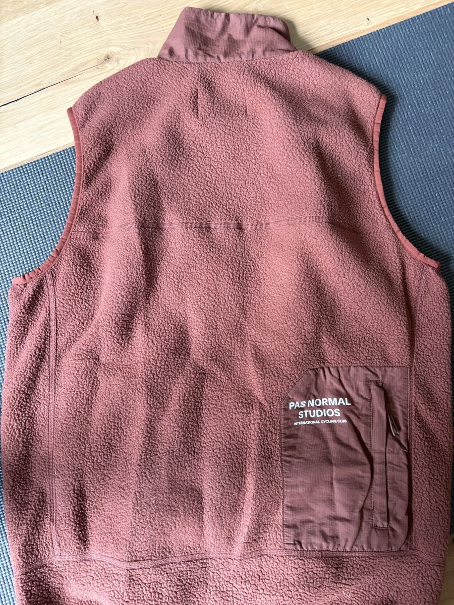 Gilets & Westen: Pas Normal Studios Weste Fleece - M - Rost – Neu (gemäss Beschreibung) aus Bern von sam_c78d 3