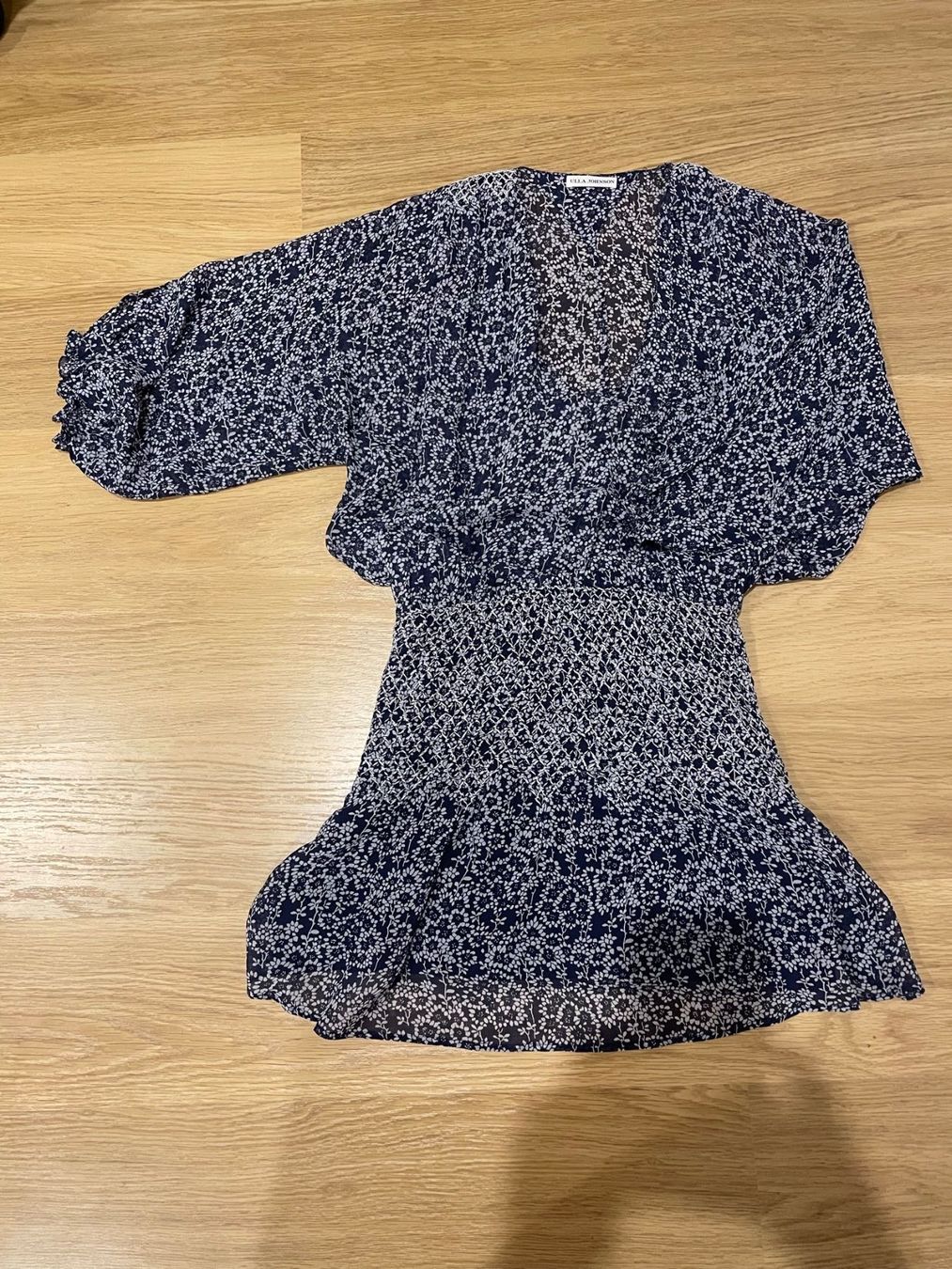 Vestiti: Robe en soie Ulla Johnson Taille 2 – Usato da Baar venduto da kclausse