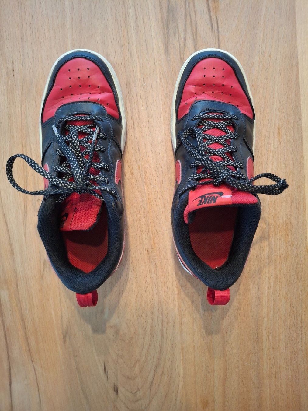 Nike Scarpe da uomo: Halbschuhe v. Nike, Gr. 37.5 – Usato da Bilten venduto da pelanov 4