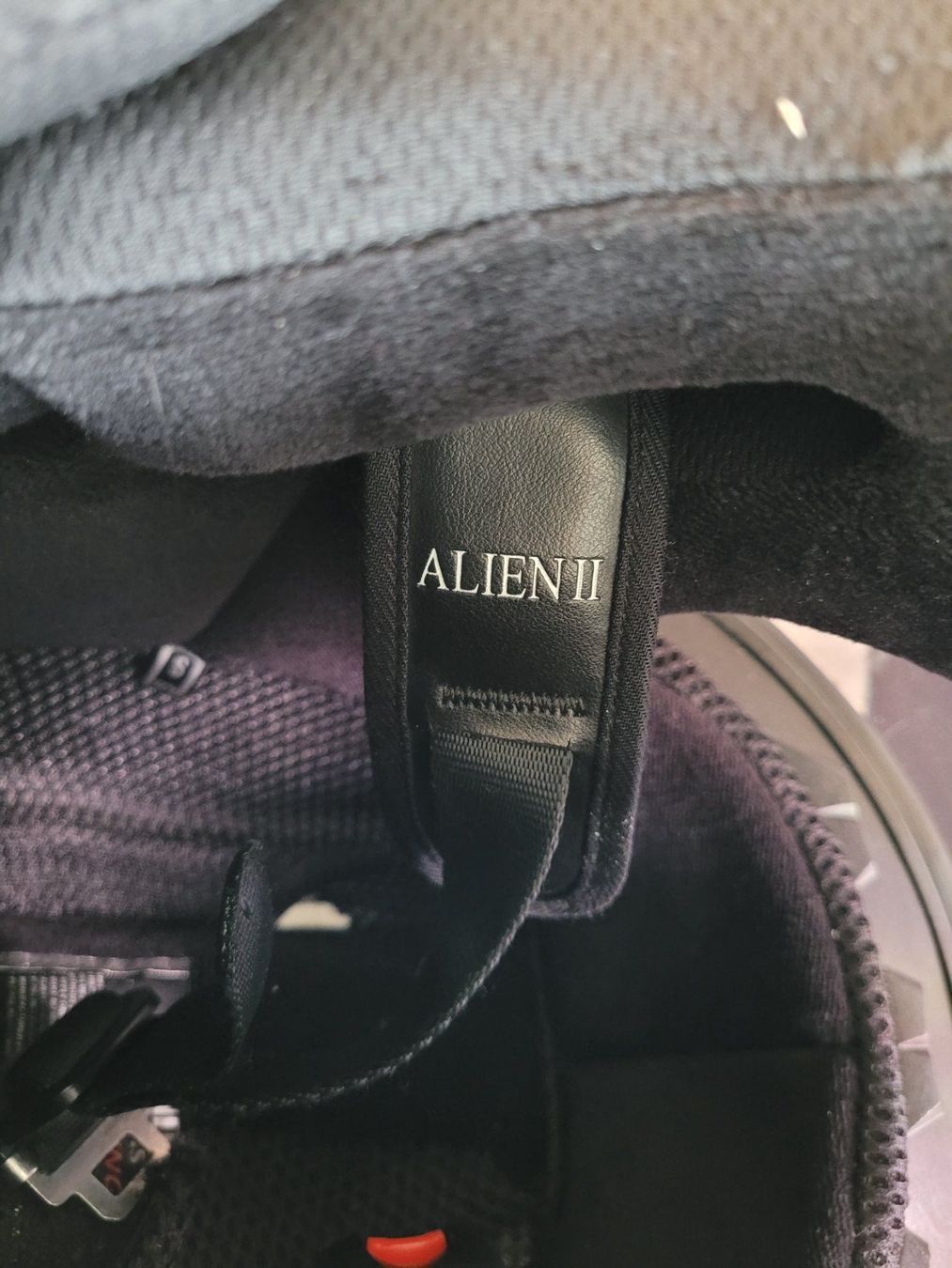 Helme & Visiere: Ab 1.- Franken Bandit "Alien II" Motorrad Helm – Gebraucht aus Oberglatt ZH von  5