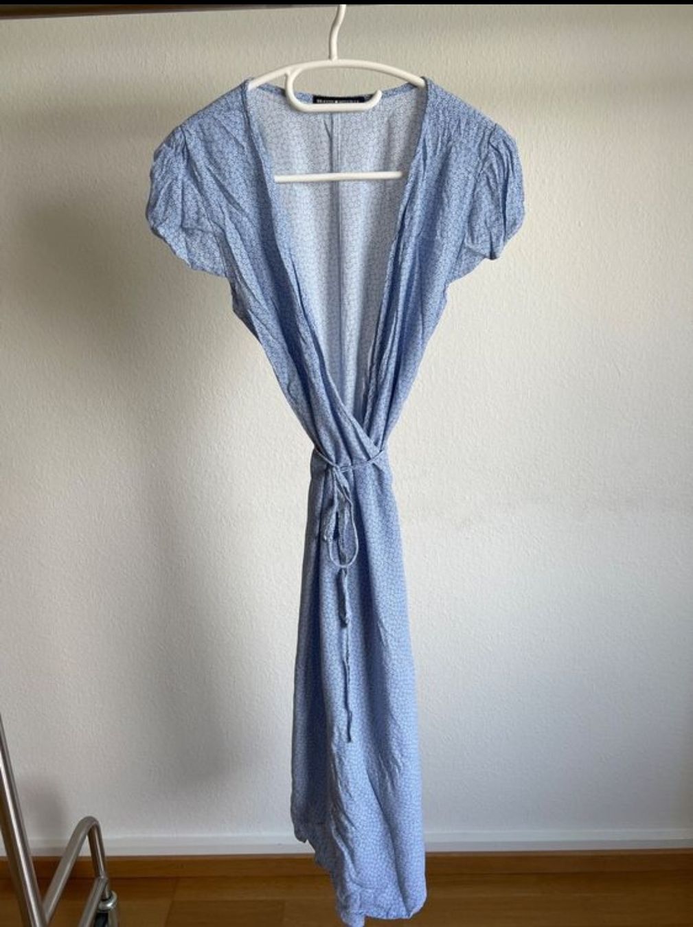 Brandy Melville Vestiti: Wickelkleid  – Usato da Rheinau venduto da miriam_j